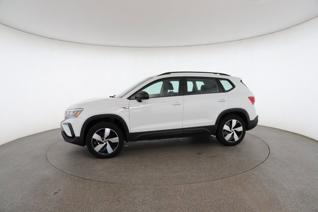 Used 2024 Volkswagen Taos S image 5