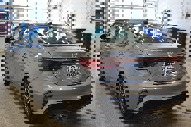 Used 2024 Kia Forte LXS image 10