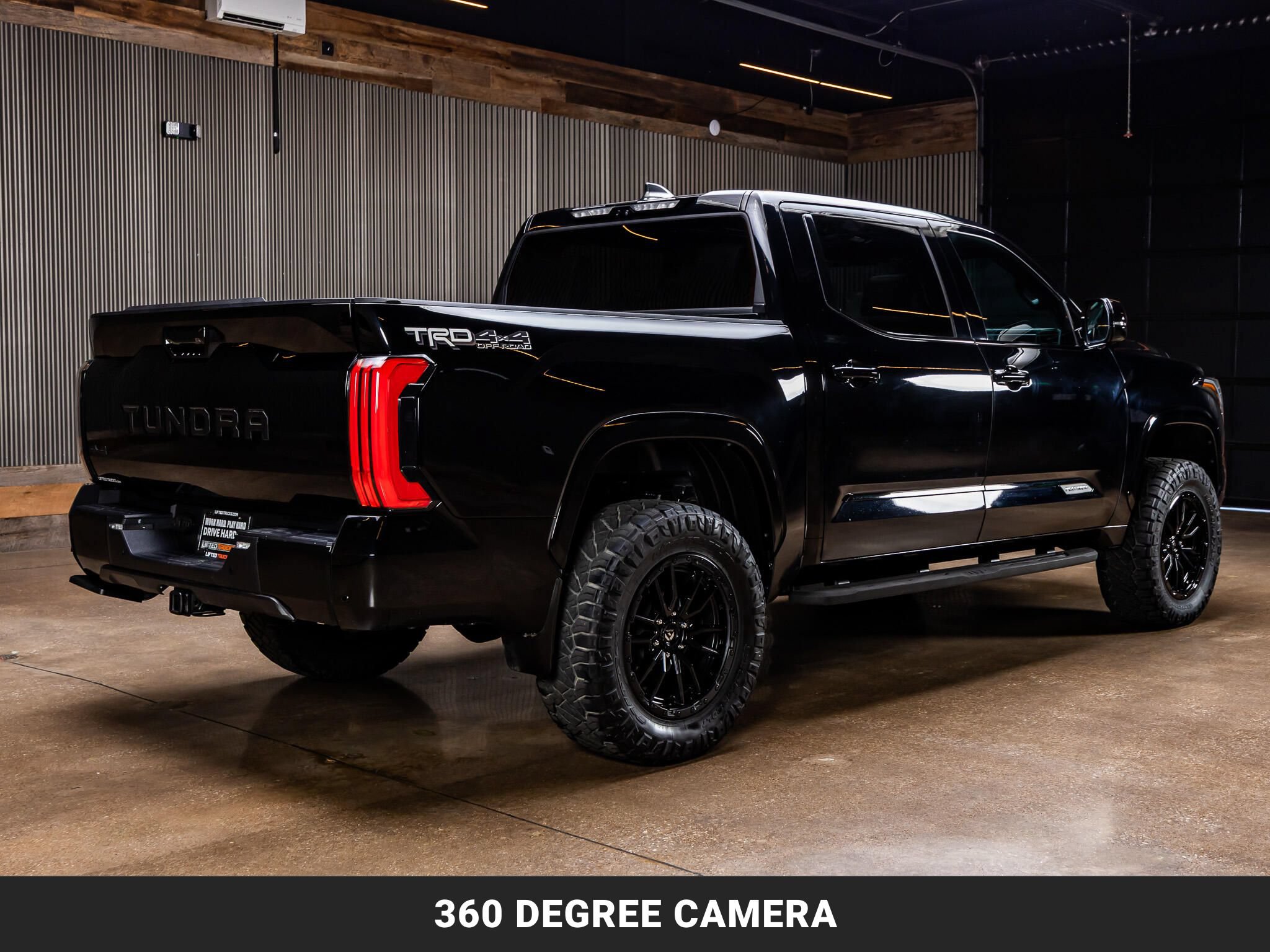 Used 2024 Toyota Tundra Platinum w/ TRD Off-Road Package AWD/4WD image 9
