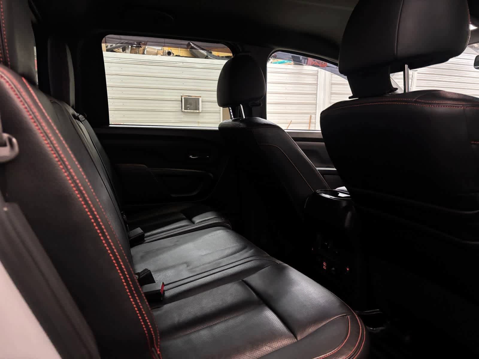 Used 2021 Nissan Titan PRO-4X w/ Pro-4x Convenience Package AWD/4WD image 30