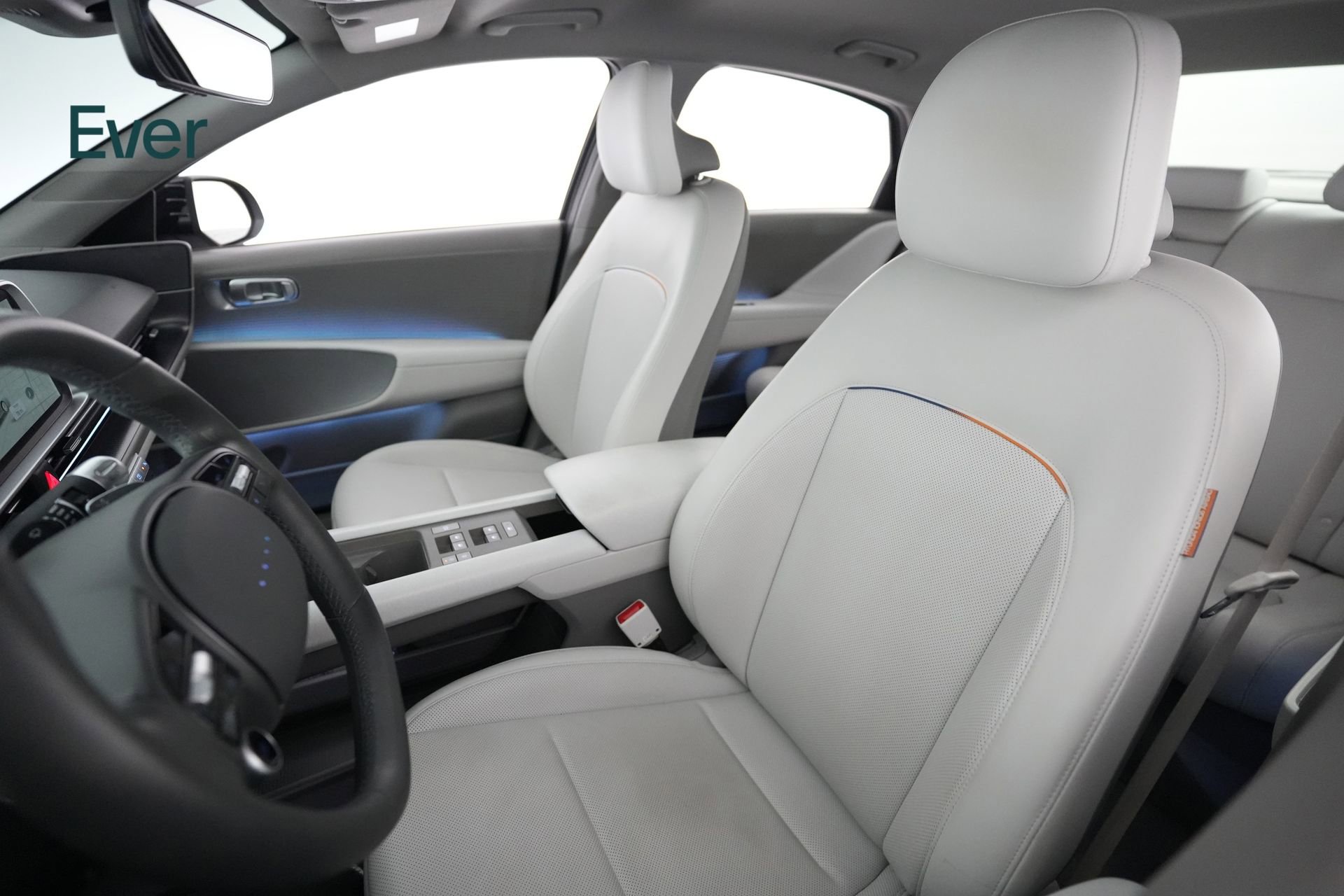 Used 2024 Hyundai Ioniq 6 SEL image 4