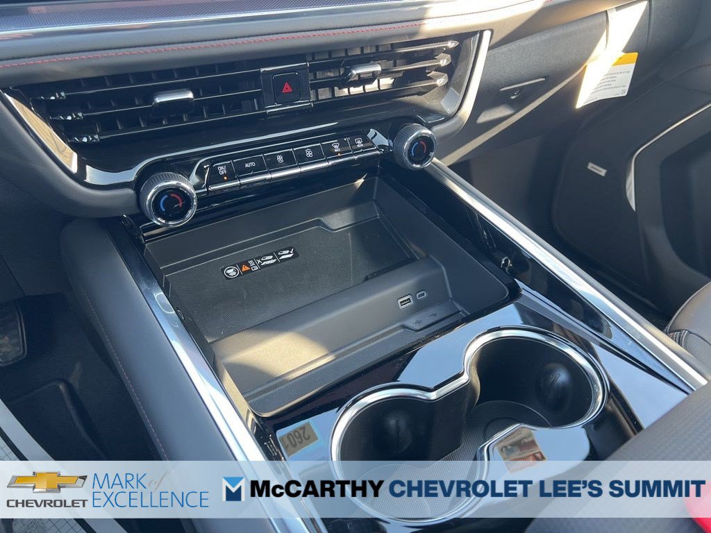 New 2026 Chevrolet Suburban RST AWD/4WD image 55