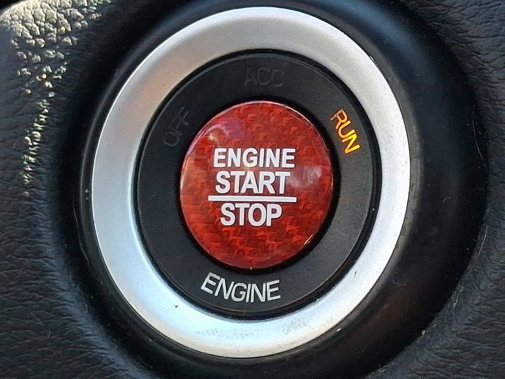 Used 2015 Dodge Durango R/T w/ Technology Group AWD/4WD image 24