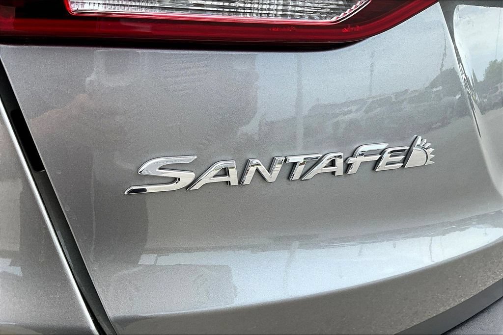 Used 2018 Hyundai Santa Fe Sport w/ 2.0T Ultimate Tech Package 05 AWD/4WD image 33