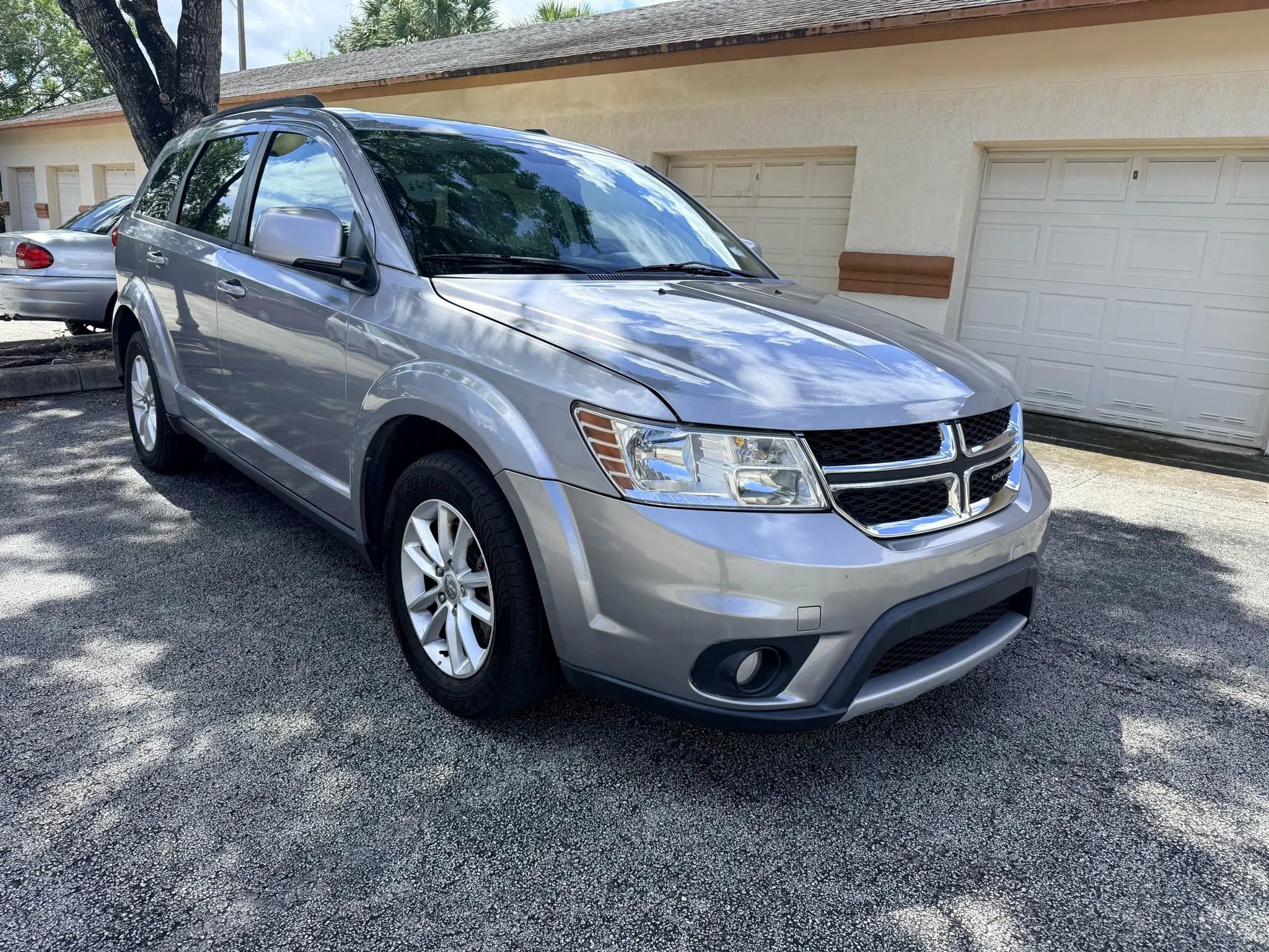 Used 2016 Dodge Journey SXT