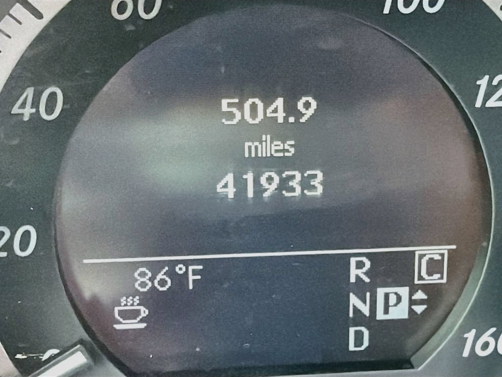 Used 2010 Mercedes-Benz E 350 Sedan image 40