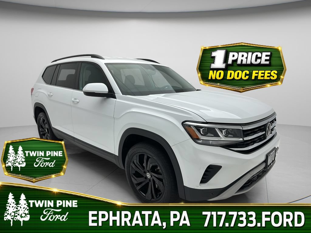 Used 2023 Volkswagen Atlas SE w/ Black Wheel Package