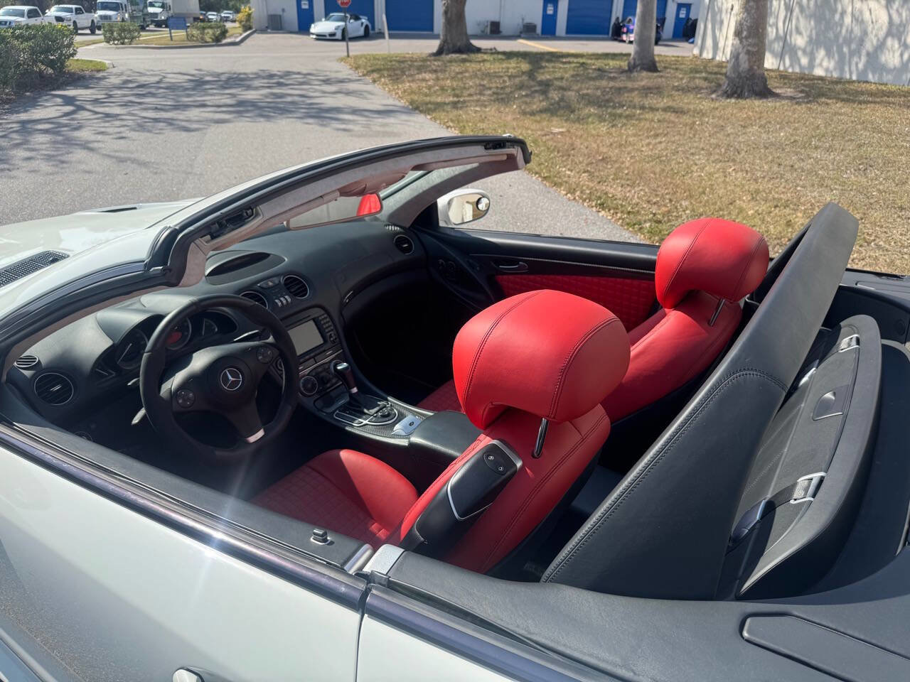 Used 2008 Mercedes-Benz SL 600 image 29