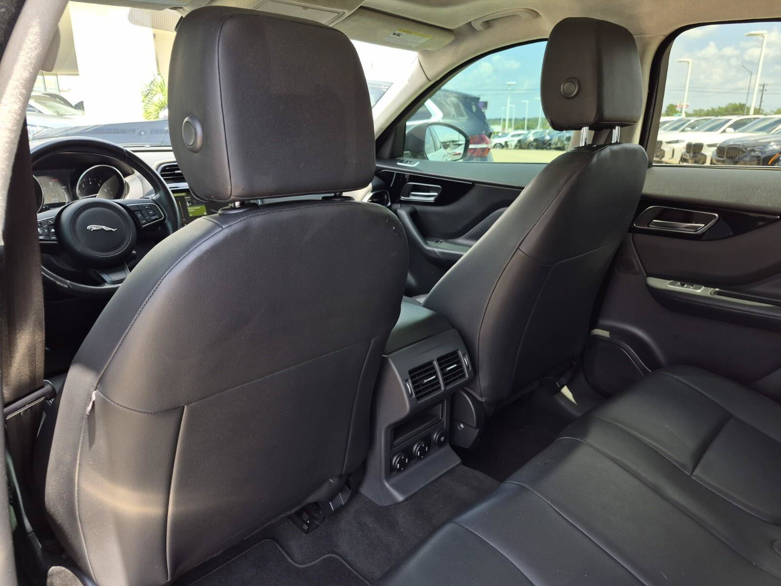 Used 2020 Jaguar F-PACE Premium AWD/4WD image 19