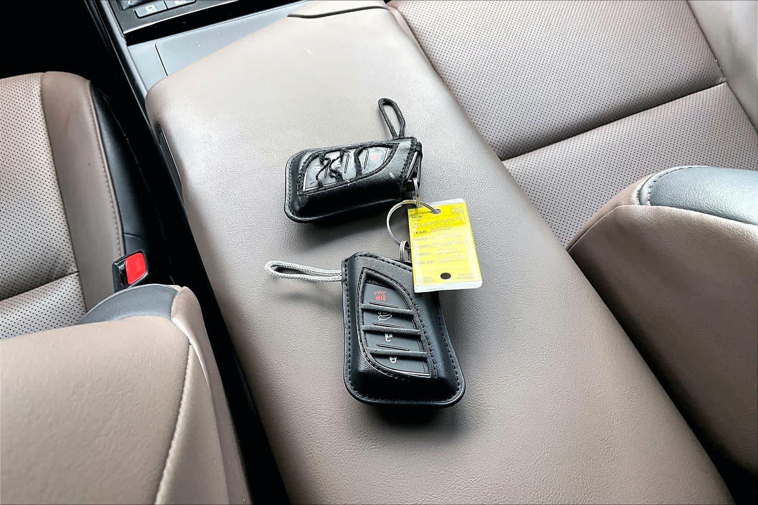 Used 2025 Lexus ES 300h w/ Premium Package FWD image 15