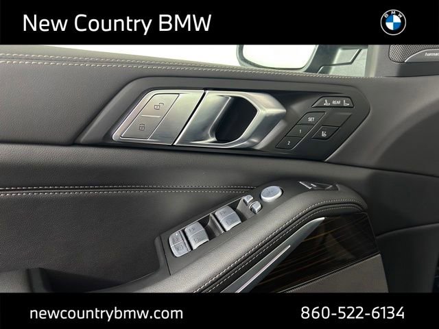 New 2026 BMW X7 xDrive40i w/ Premium Package AWD/4WD image 12