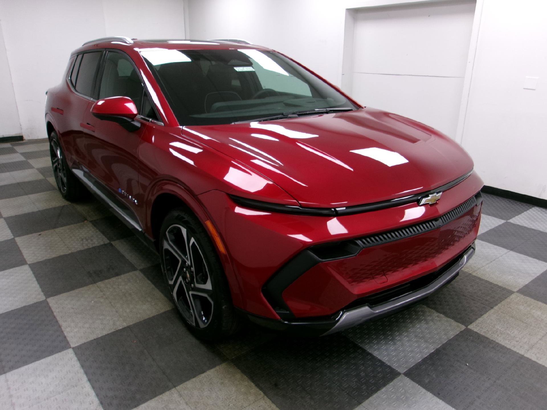 New 2026 Chevrolet Equinox EV LT image 16