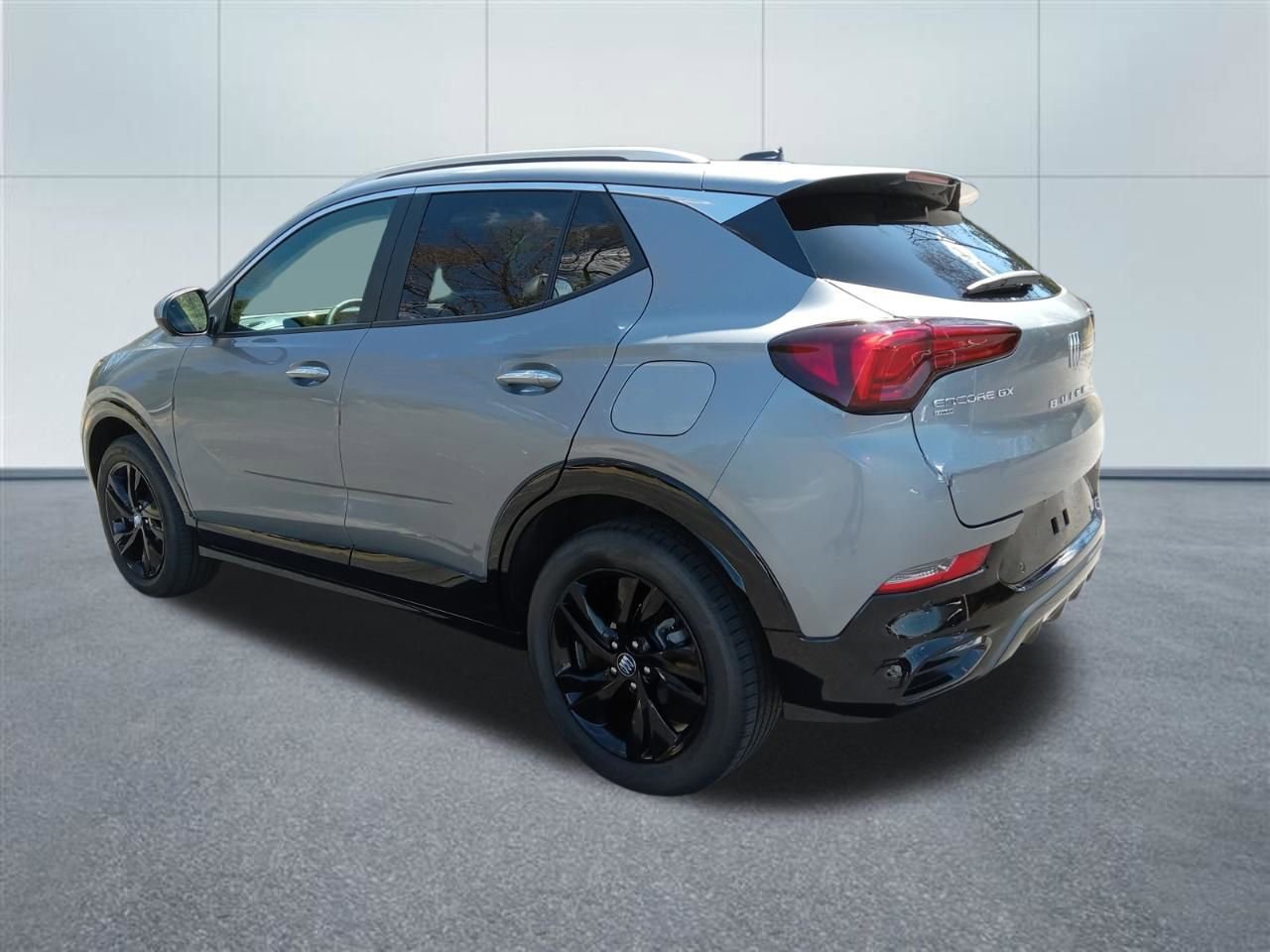 Used 2025 Buick Encore GX Sport Touring w/ Advanced Technology Package AWD/4WD image 3