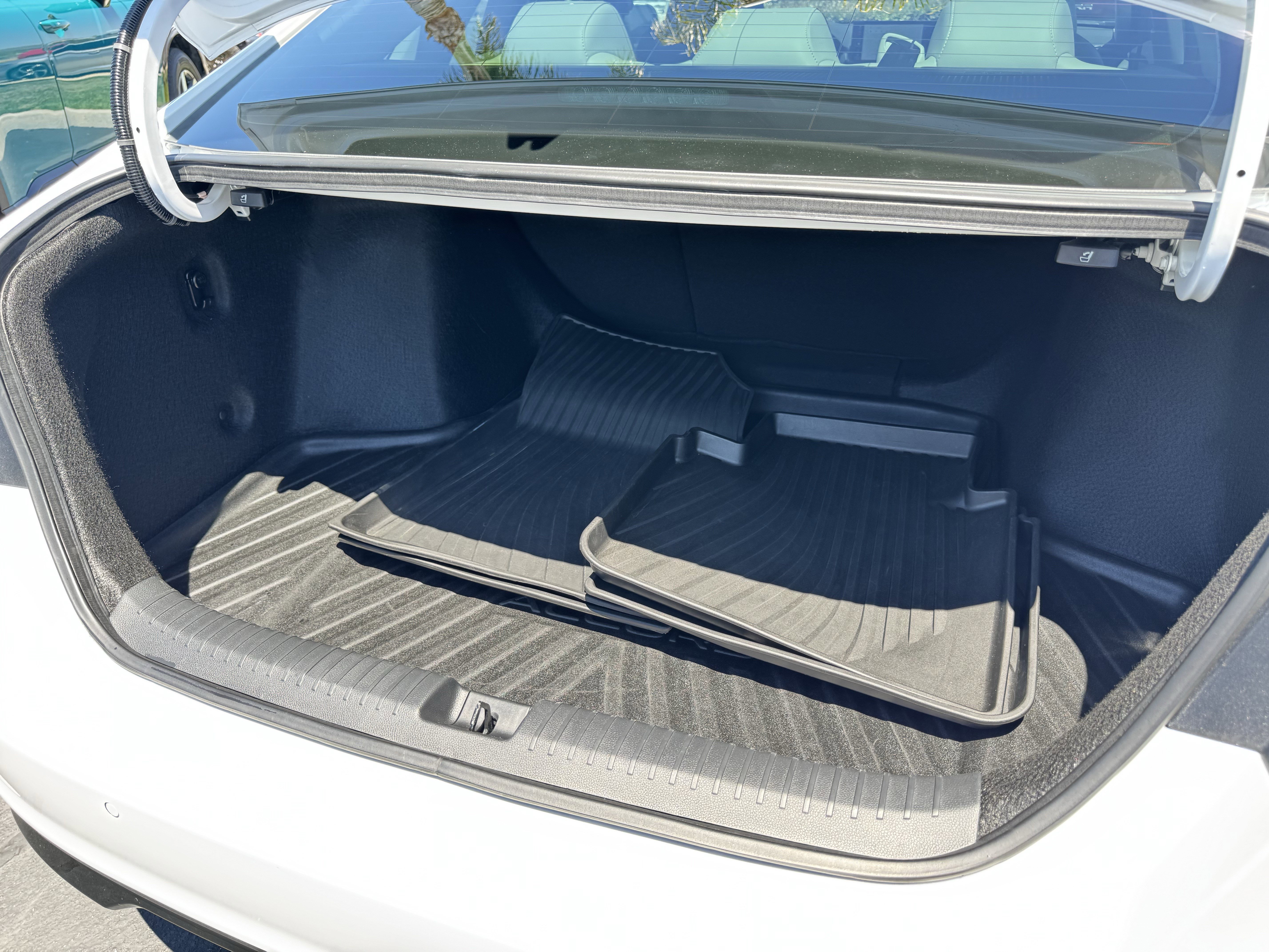 Used 2024 Honda Accord Touring image 38