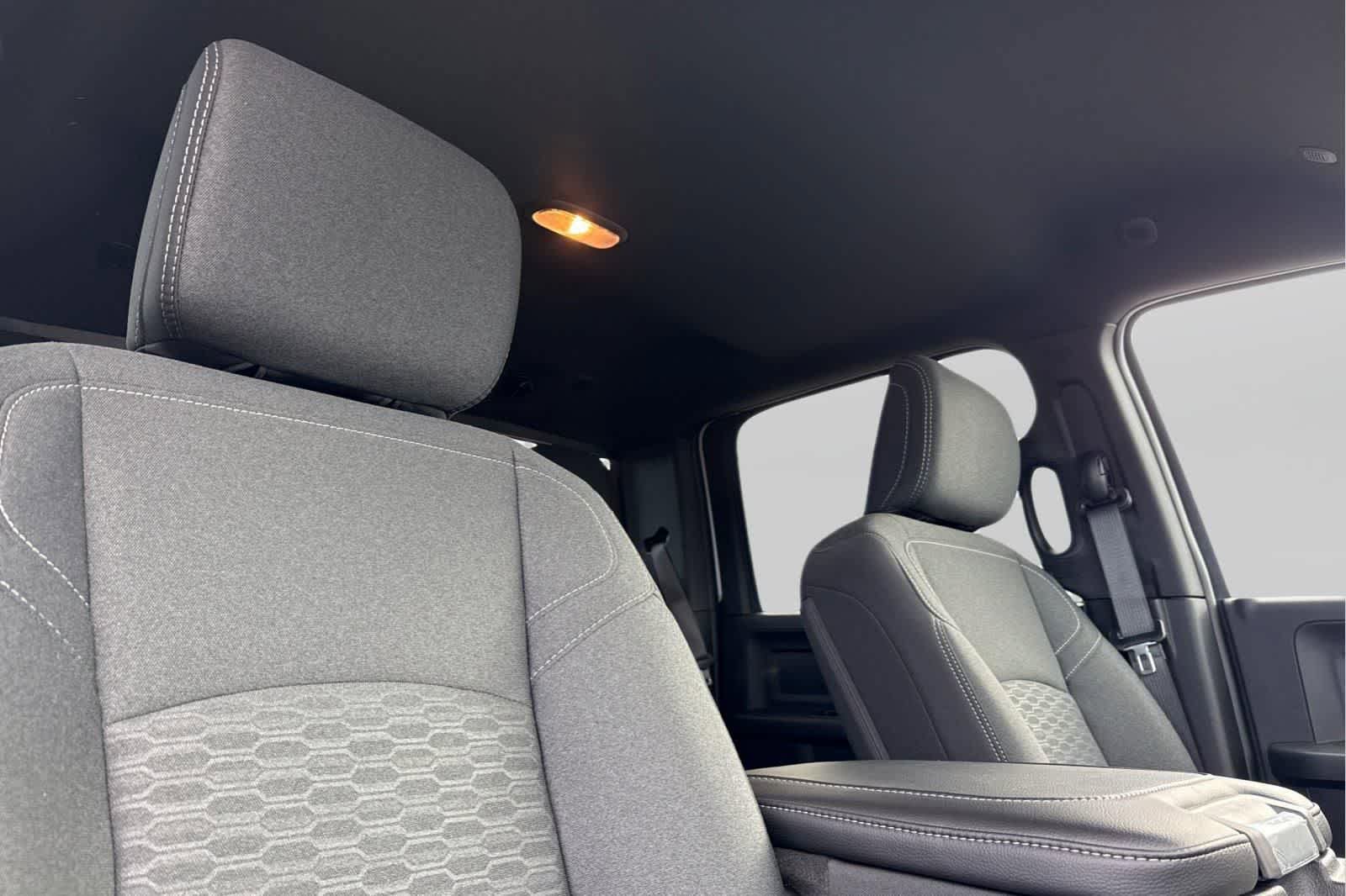 New 2026 RAM 2500 Tradesman AWD/4WD image 17