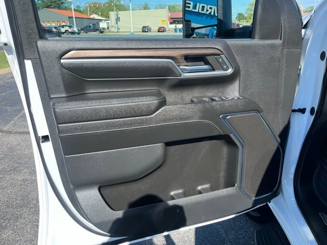 Used 2024 Chevrolet Silverado 2500 LT AWD/4WD image 20