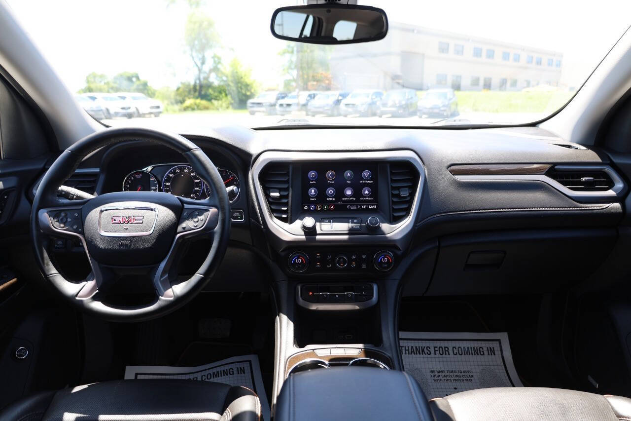 Used 2023 GMC Acadia AT4 w/ Technology Package AWD/4WD image 14