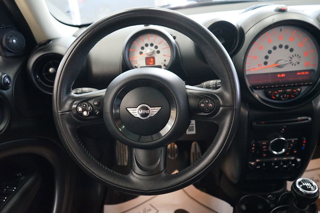 Used 2014 MINI Cooper Countryman S image 29