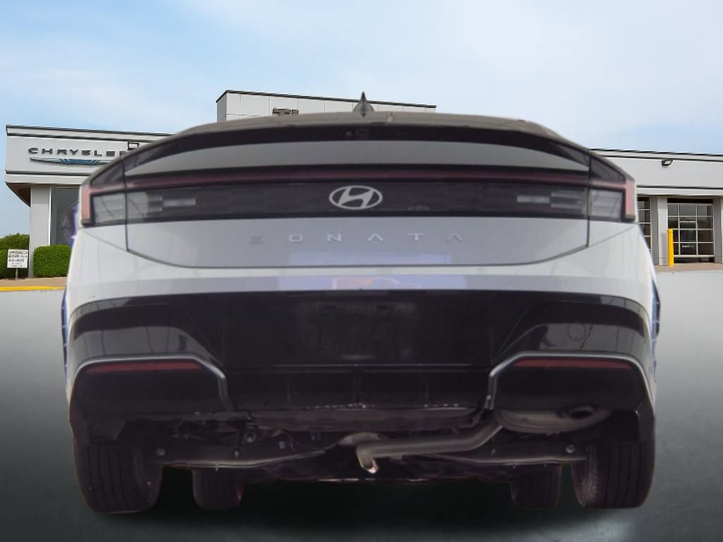 Used 2025 Hyundai Sonata SEL image 4