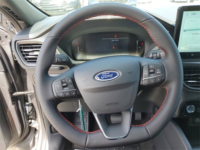 New 2025 Ford Escape ST-Line w/ Equipment Group 301A image 21