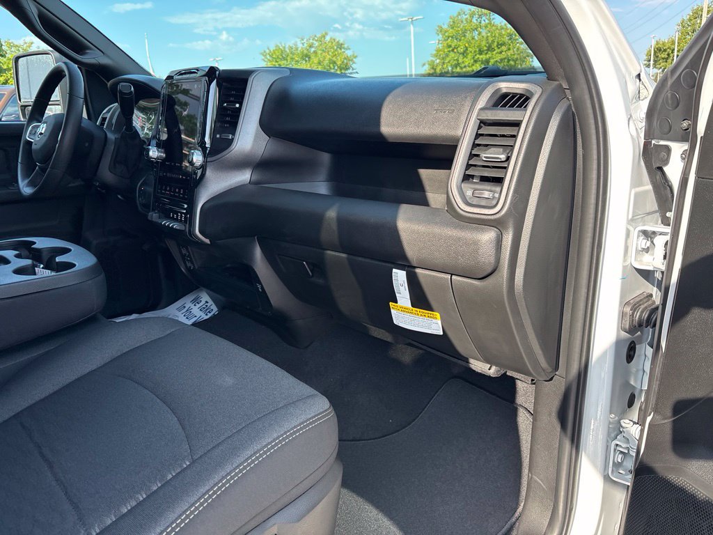 New 2027 RAM 3500 Tradesman AWD/4WD image 28
