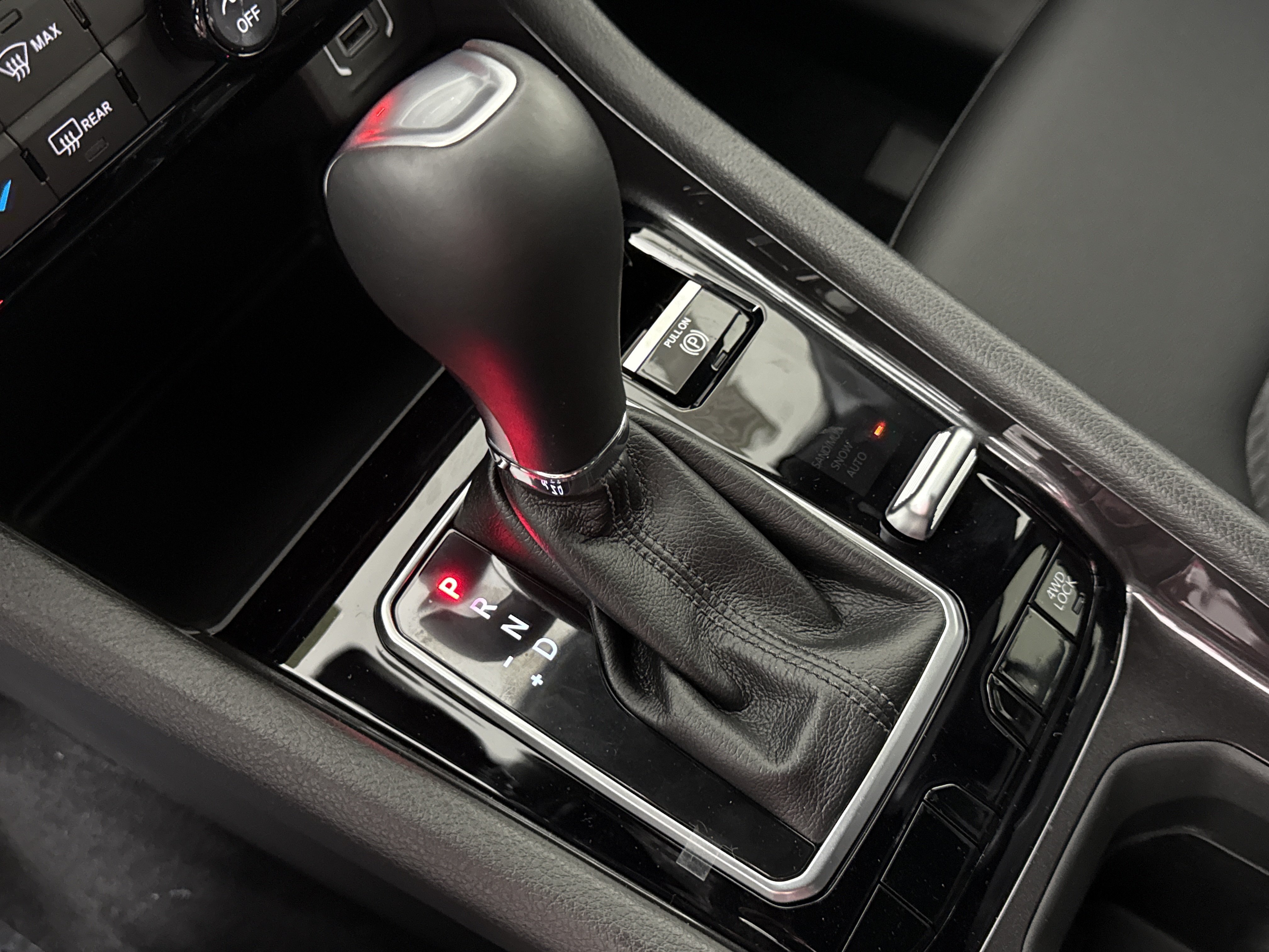 New 2026 Jeep Compass Latitude AWD/4WD image 26
