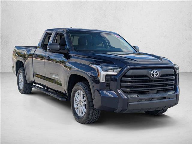 Used 2022 Toyota Tundra SR5 w/ SR5 Convenience Package image 3