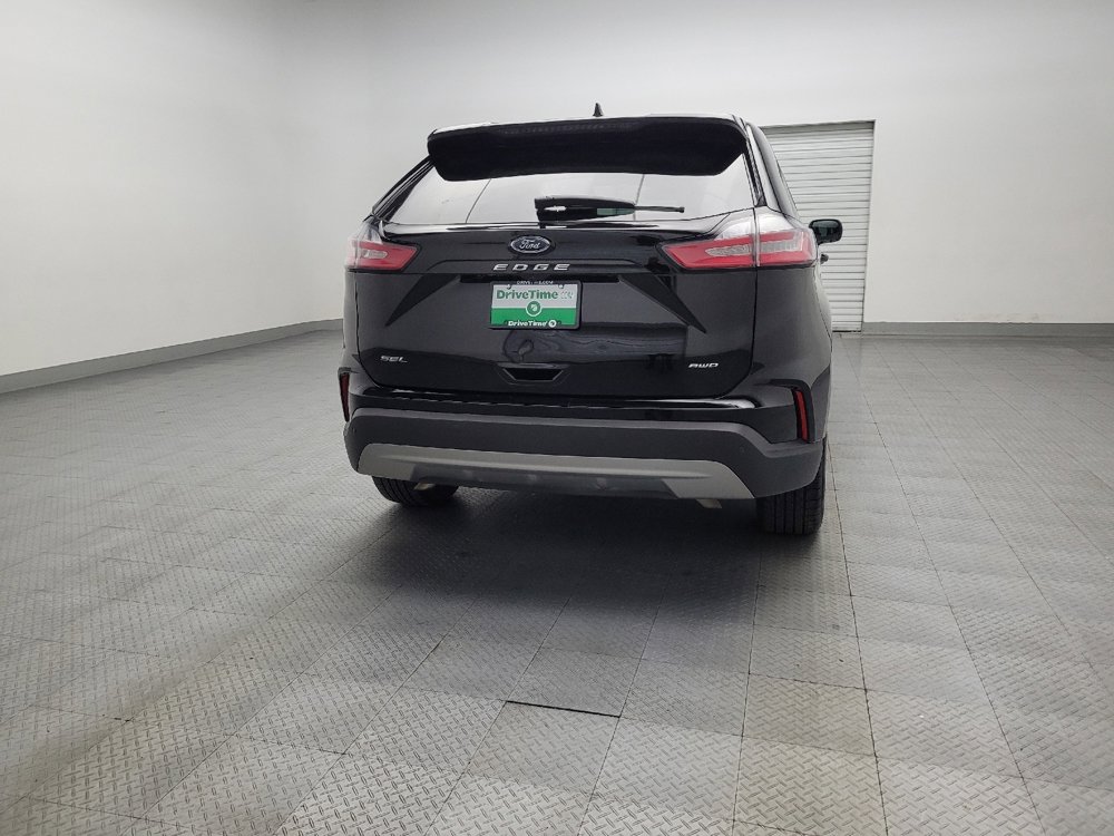 Used 2024 Ford Edge SEL image 7