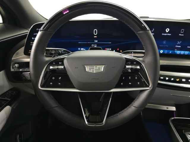 Certified 2023 Cadillac Lyriq 2WD image 25