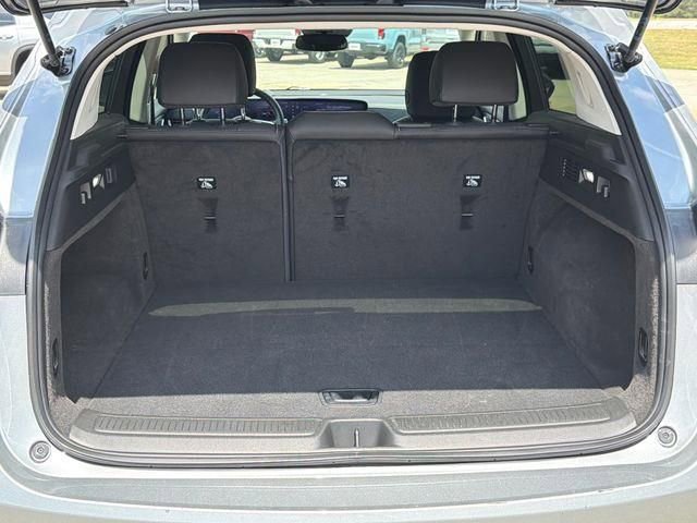 Used 2025 Buick Envision Sport Touring AWD/4WD image 18