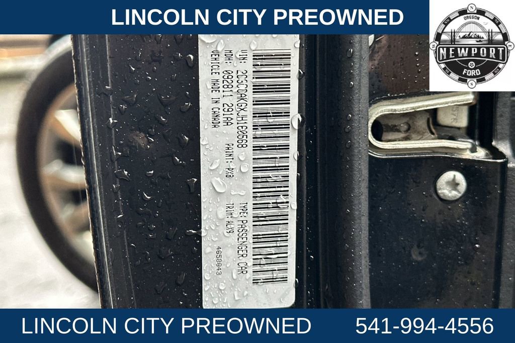 Used 2018 Chrysler 300 Limited image 26