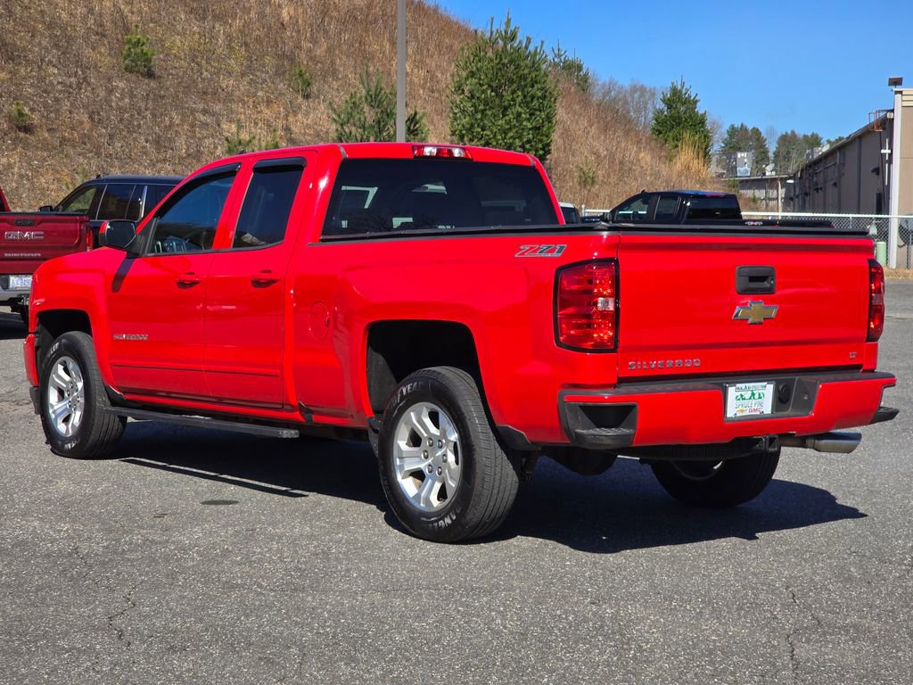 Used 2017 Chevrolet Silverado 1500 LT w/ All Star Edition image 15