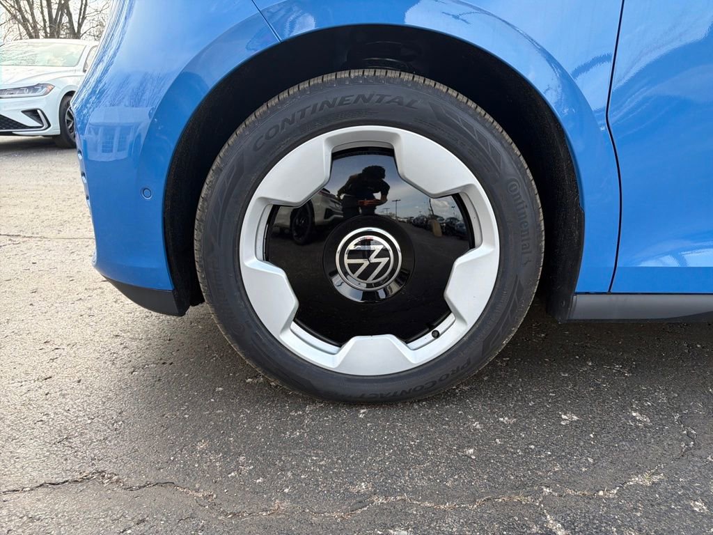New 2025 Volkswagen ID. Buzz Pro S Plus image 29