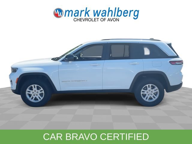 Used 2022 Jeep Grand Cherokee Laredo w/ Luxury Tech Group I AWD/4WD image 5