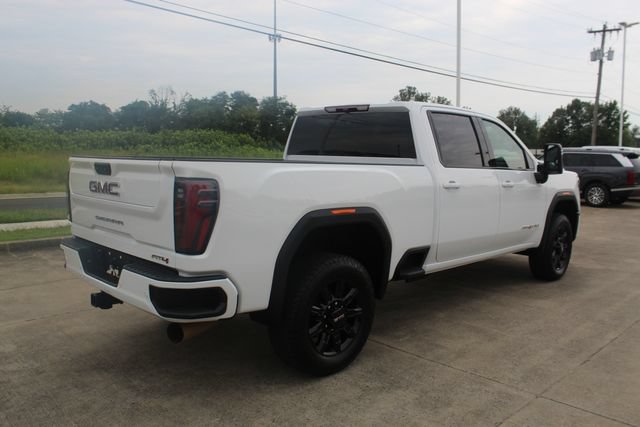 Used 2025 GMC Sierra 2500 AT4 AWD/4WD image 5