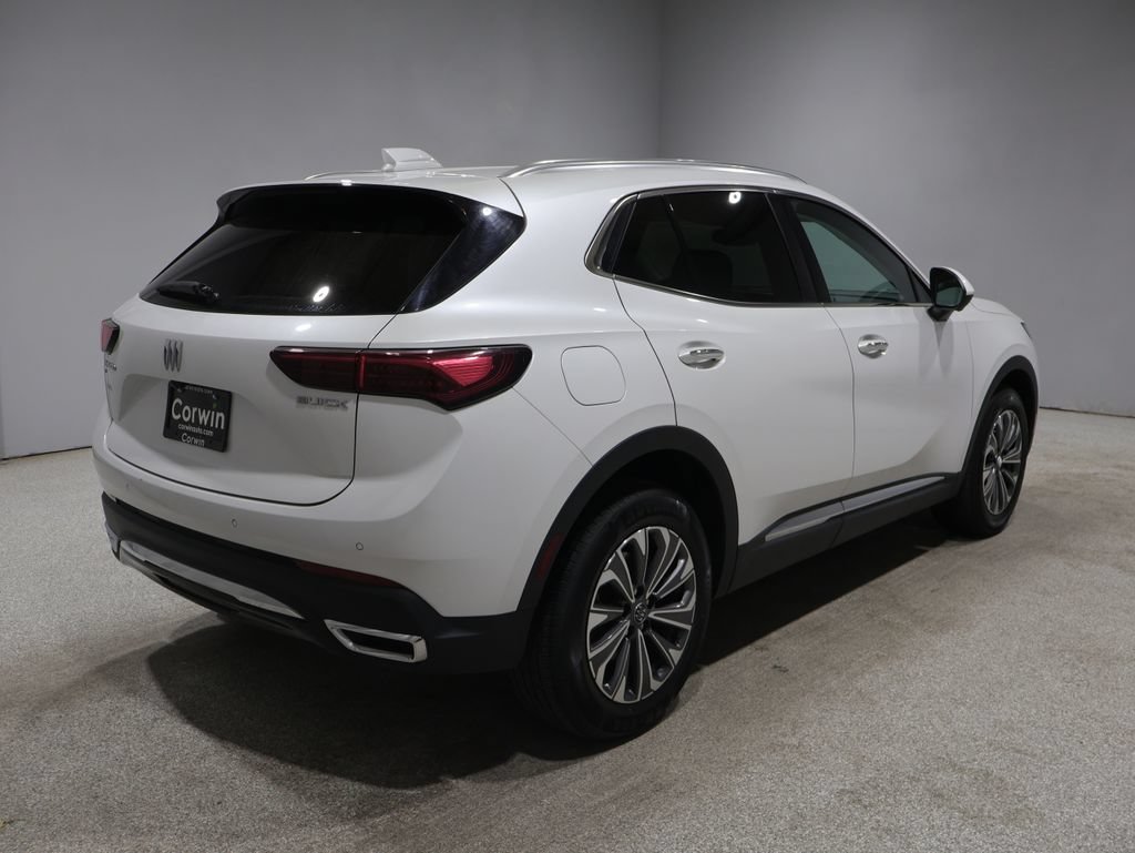 Used 2024 Buick Envision Preferred AWD/4WD image 2