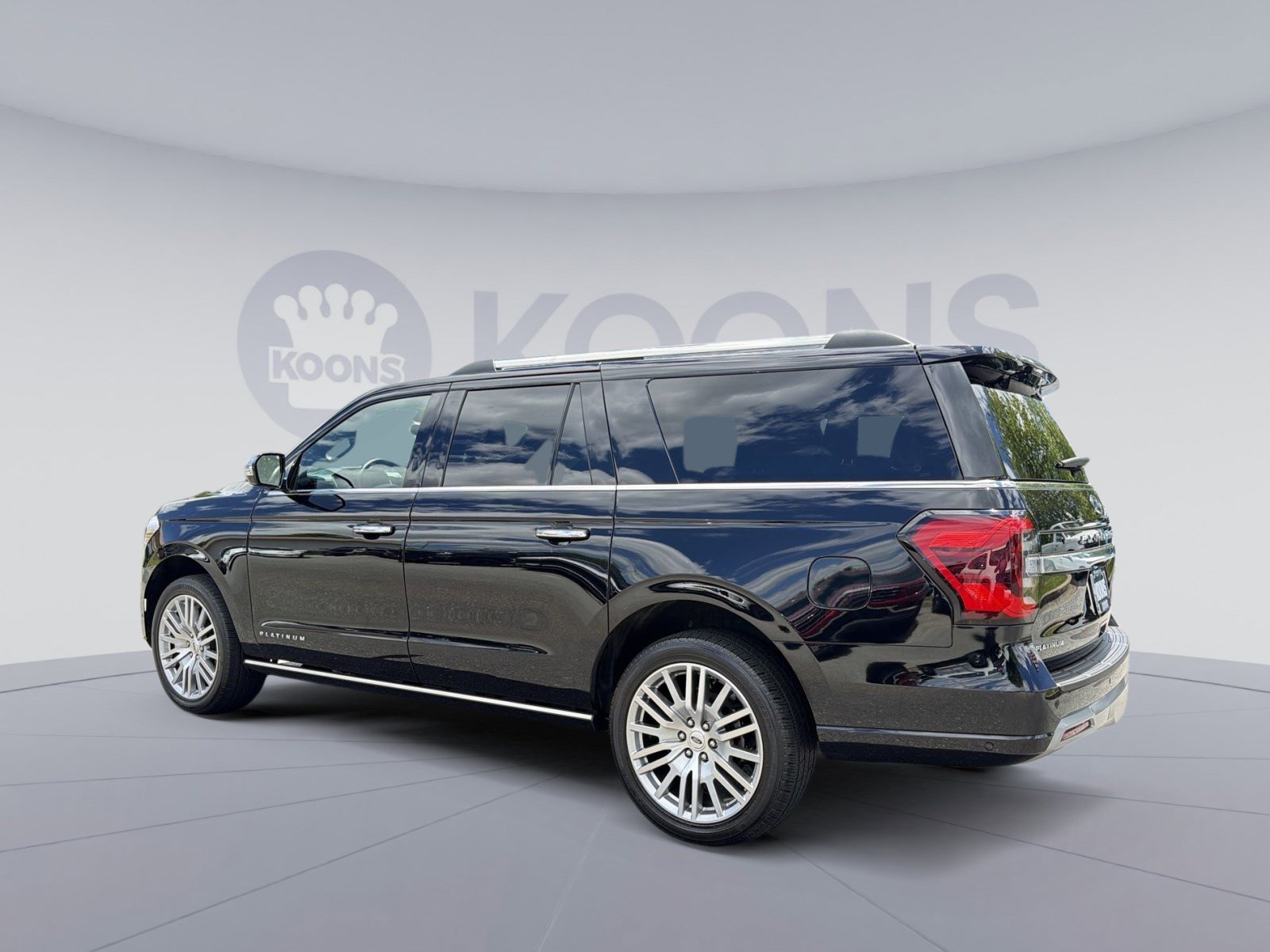 Used 2024 Ford Expedition Max Platinum AWD/4WD image 4