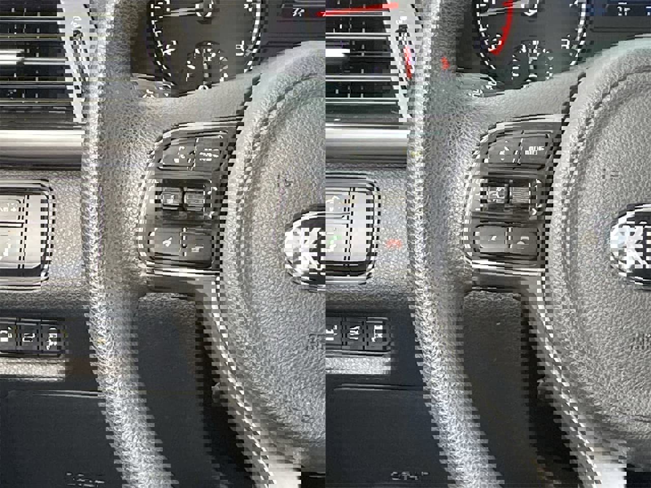 Used 2018 Kia Optima LX image 22