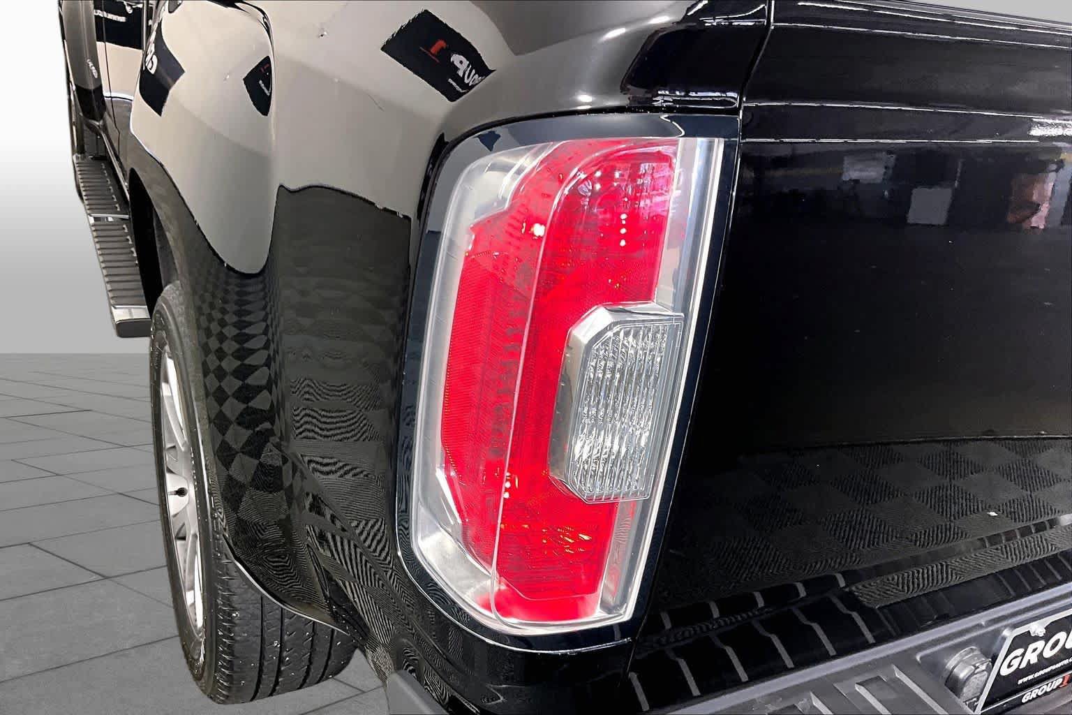 Certified 2022 GMC Canyon Denali AWD/4WD image 28