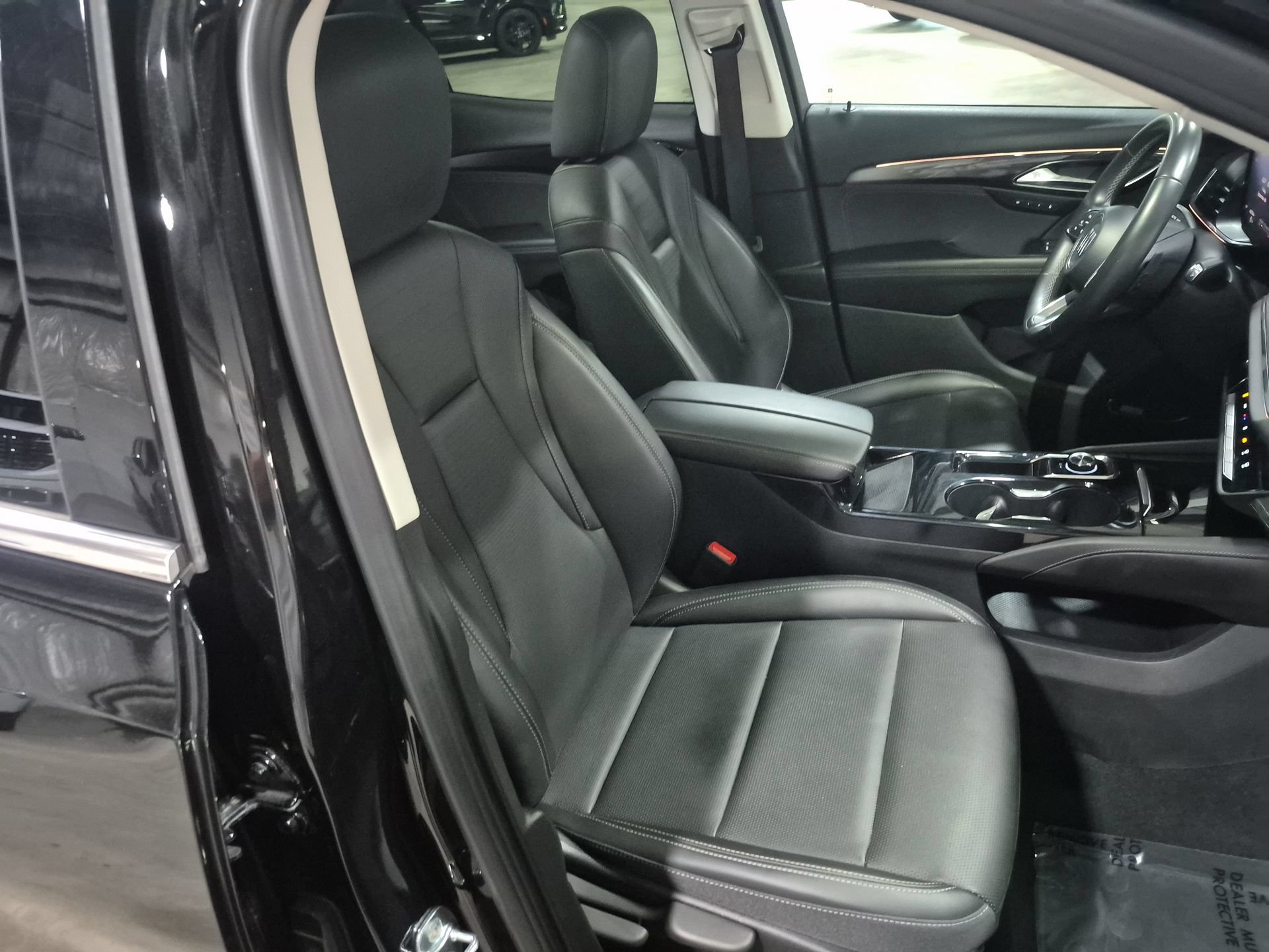 Used 2024 Buick Envision Preferred AWD/4WD image 29