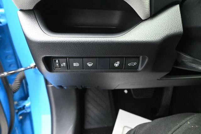 Used 2021 Toyota RAV4 XLE Premium AWD/4WD image 19