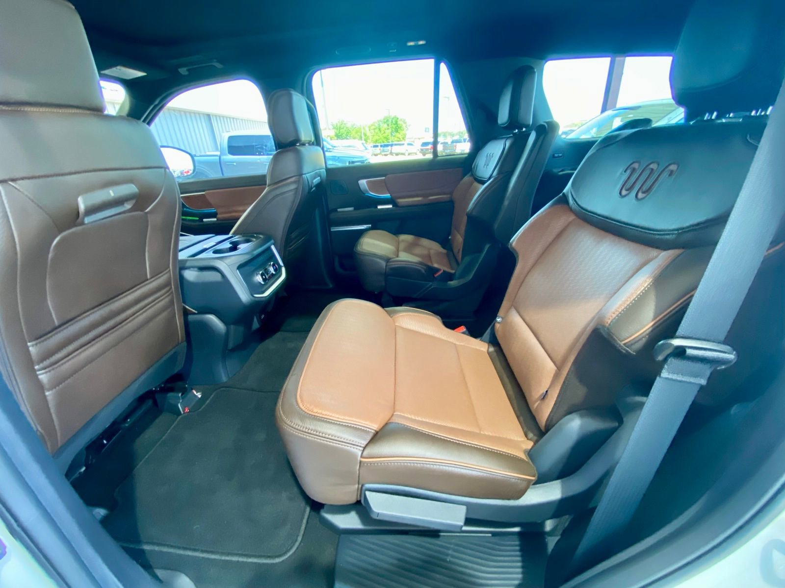 New 2025 Ford Expedition King Ranch image 26