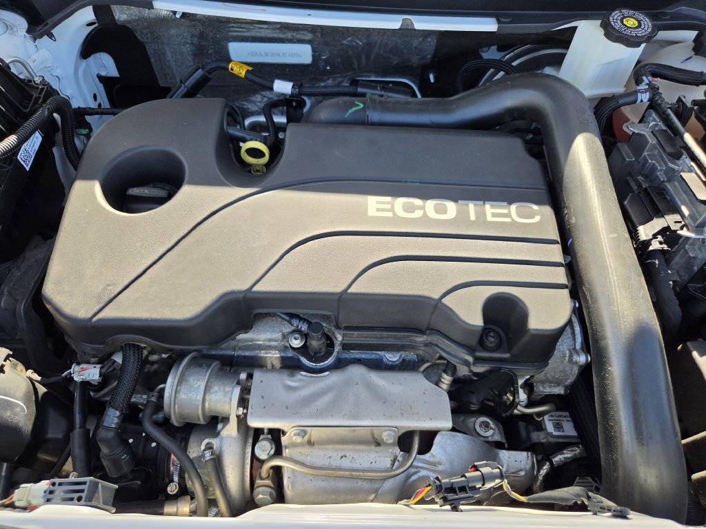 Used 2022 GMC Terrain SLE FWD image 24