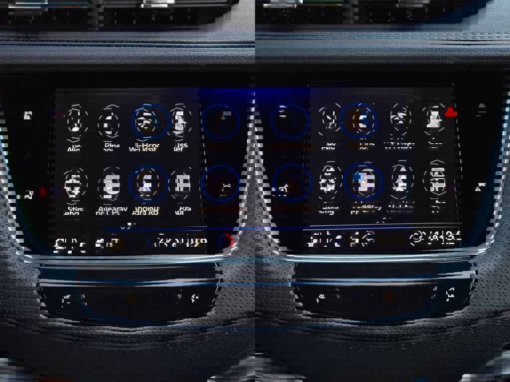 New 2025 Cadillac XT6 Luxury image 18