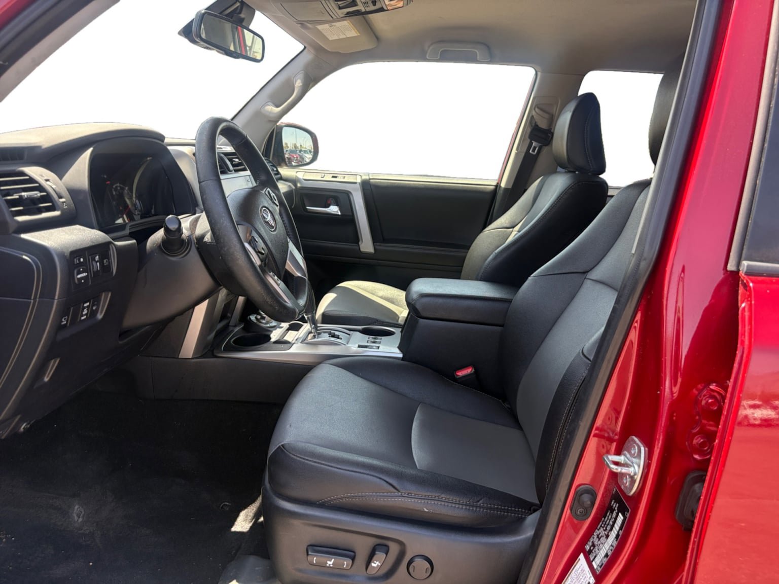 Used 2022 Toyota 4Runner SR5 Premium AWD/4WD image 10