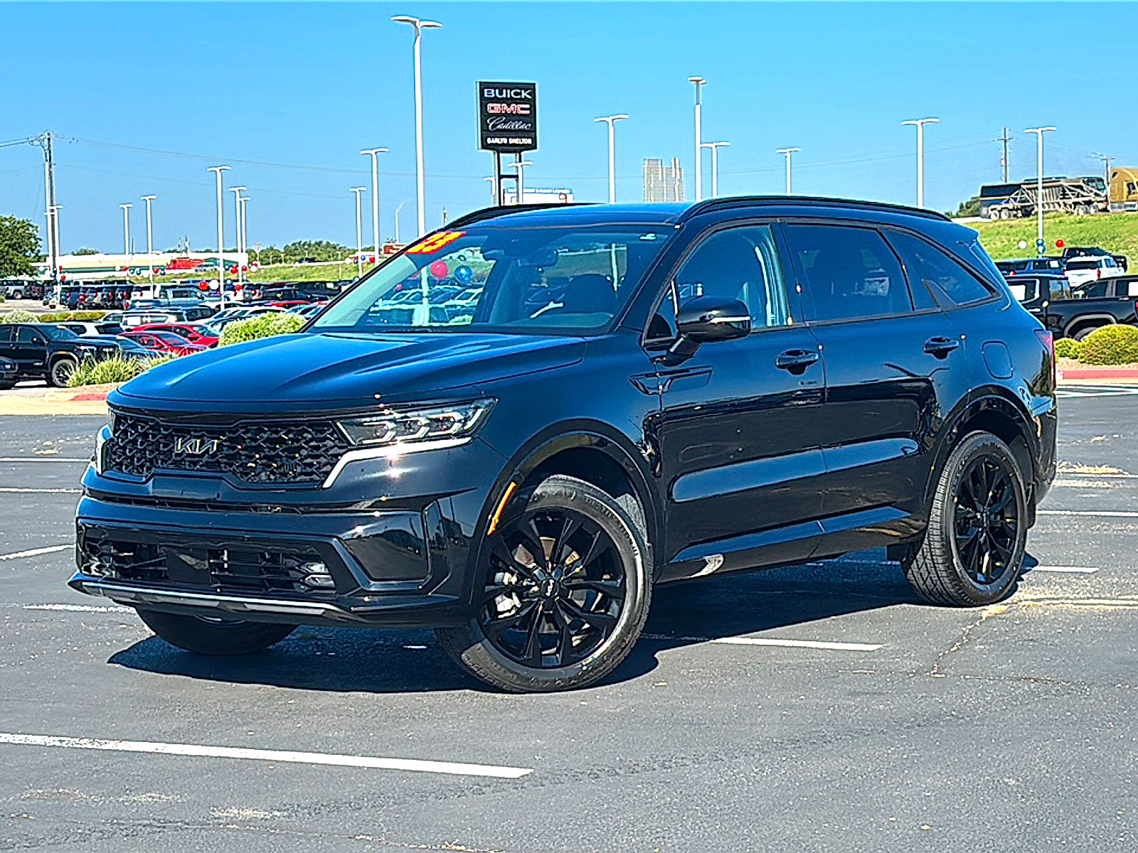 Used 2023 Kia Sorento SX AWD/4WD image 2