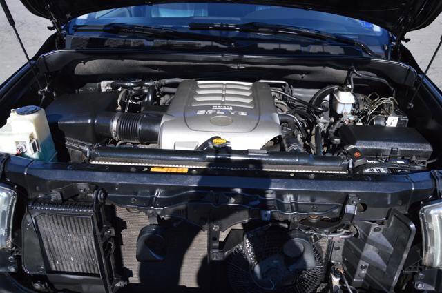 Used 2010 Toyota Sequoia Limited image 37