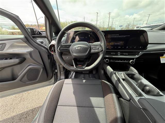 New 2025 Chevrolet Equinox EV RS AWD/4WD image 19