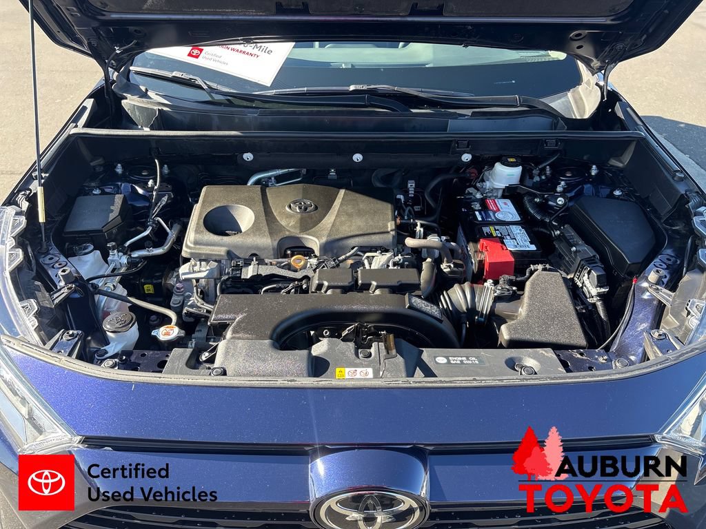 Certified 2021 Toyota RAV4 XLE w/ XLE Grade Weather Package AWD/4WD image 29