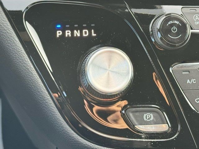 New 2026 Chrysler Pacifica Select image 21